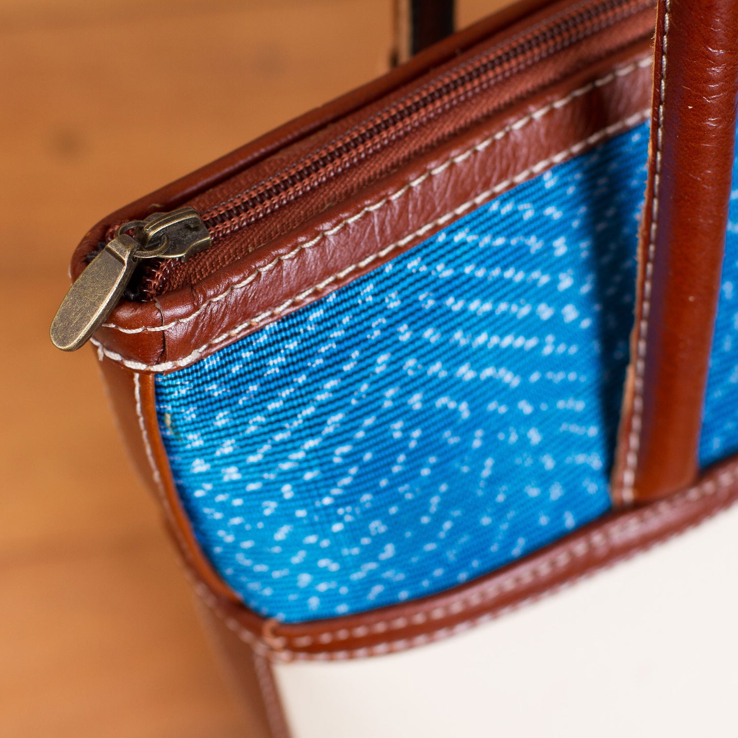 'Pale Beige Intersection' Handcrafted Leather and Palm Shoulder Bag