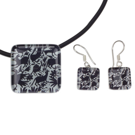 'Tenango Wonder' Black and White Artisan Crafted Art Glass Jewelry Set