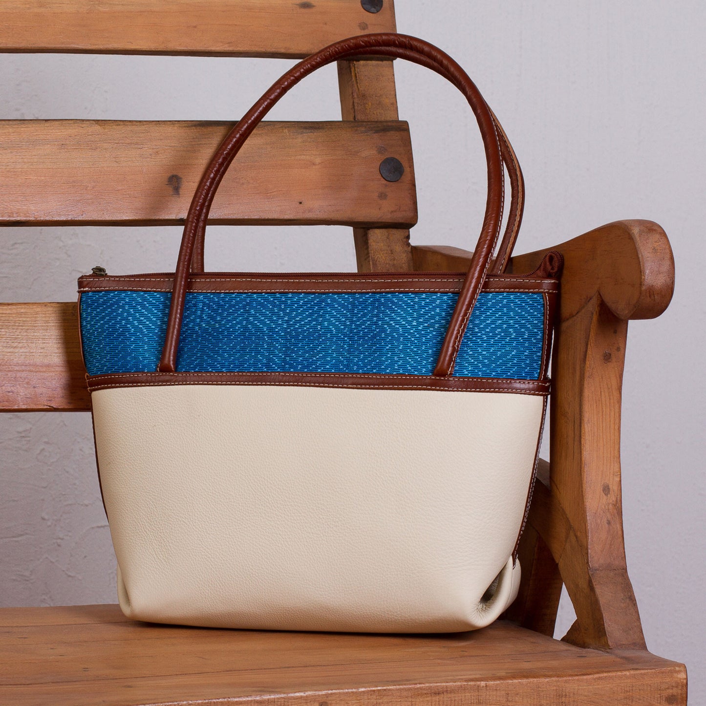 'Pale Beige Intersection' Handcrafted Leather and Palm Shoulder Bag